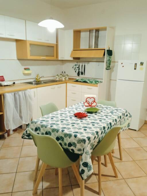 Bebadamo Ed Eva Apartment Villaggio del Fanciullo Ngoại thất bức ảnh